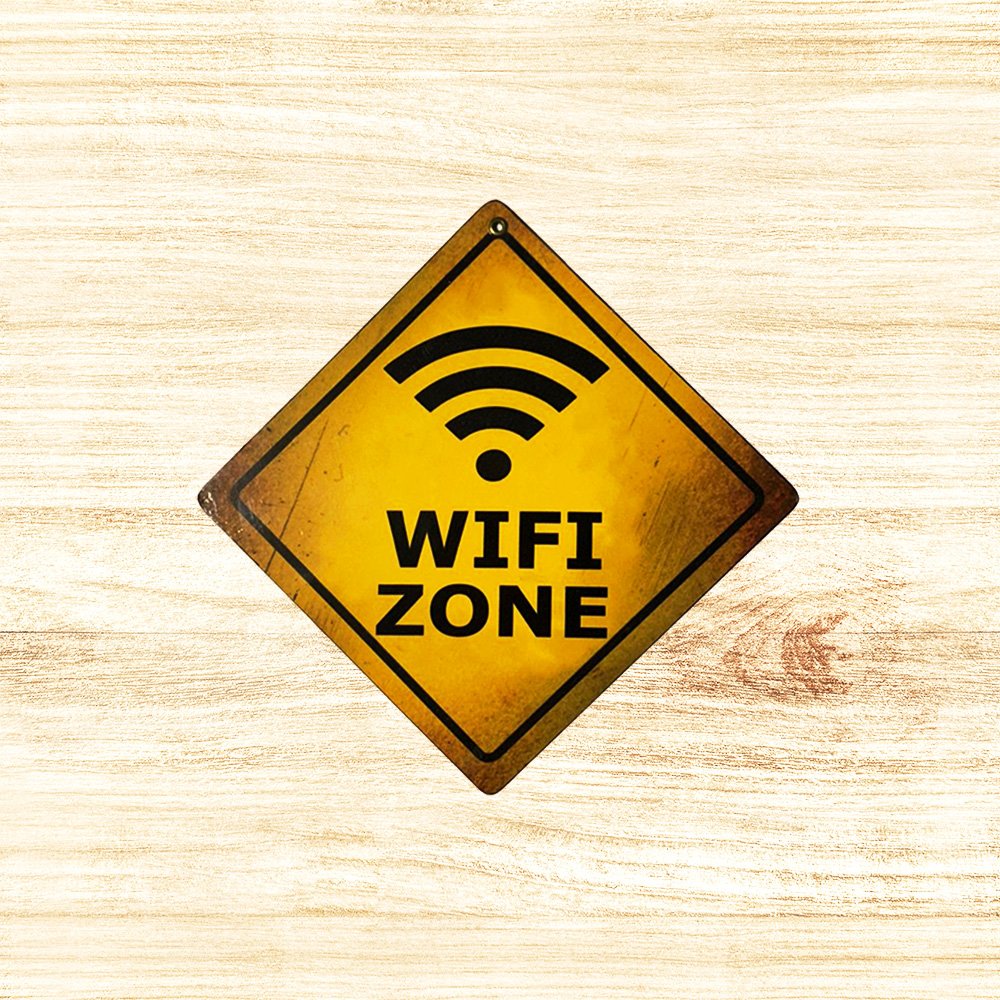 Cartel Chapa 18x18cm "WIFI ZONE"