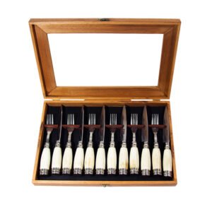 CAJA CUBIERTOS FIRE INOX 12 PIEZAS POTRO ALPACA